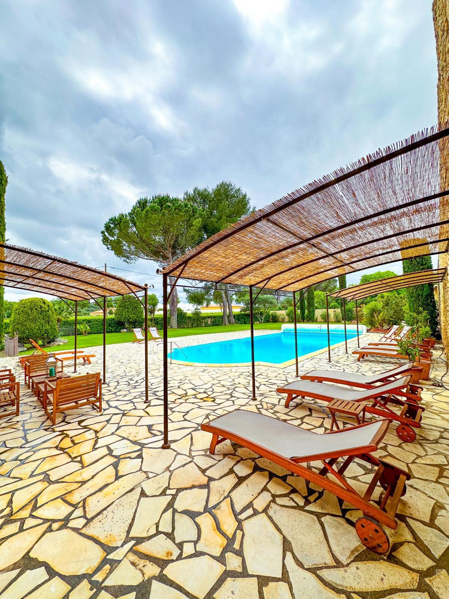 Domaine La Mouline เปเซอนา ภายนอก รูปภาพ